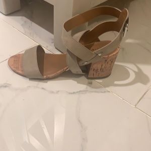 Sandals size 7 1/2